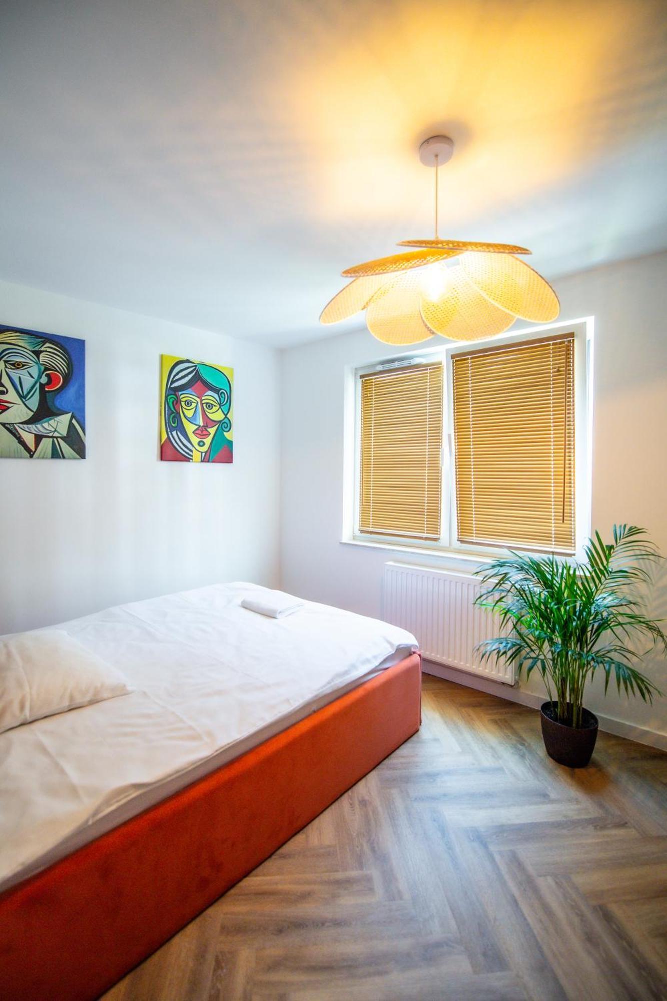 Apartament Mikolowska Z Balkonem Gliwice Luaran gambar