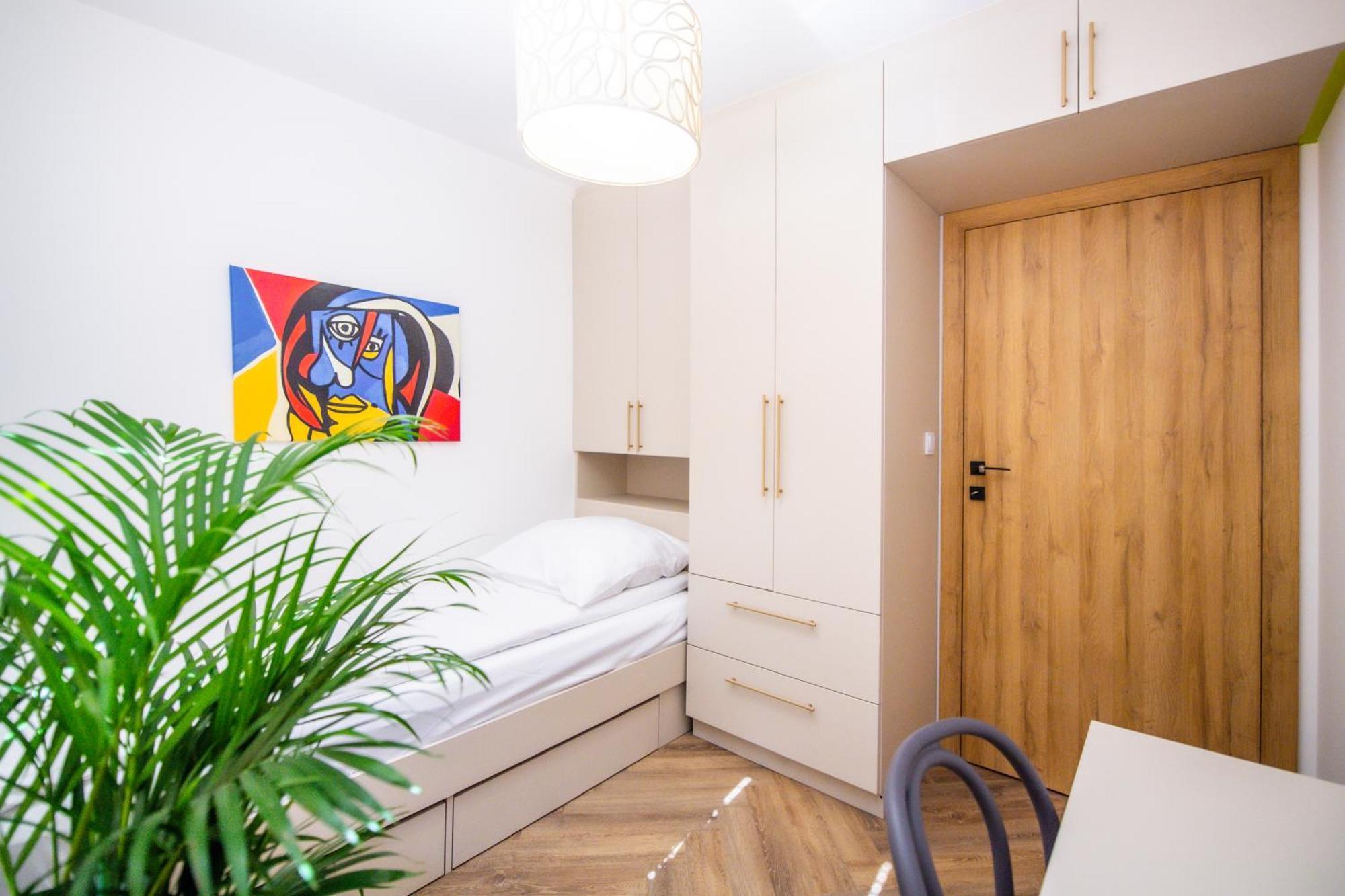 Apartament Mikolowska Z Balkonem Gliwice Luaran gambar